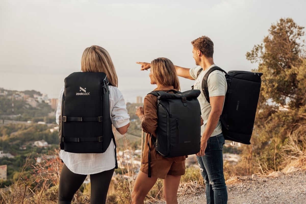 backpack to travel eu Backpack: Europe Through the Back Door Bag Black sided bags beyond carry BIS 'The Expandable Backpack' in